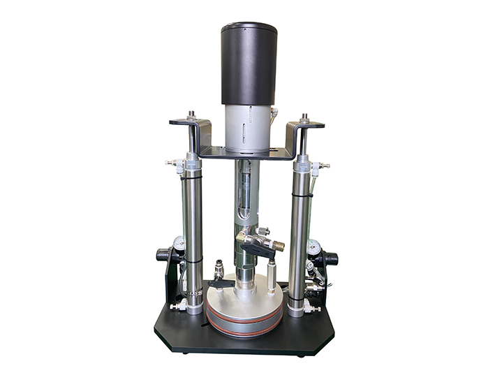Special plunger pump for small capacity and high viscosity l